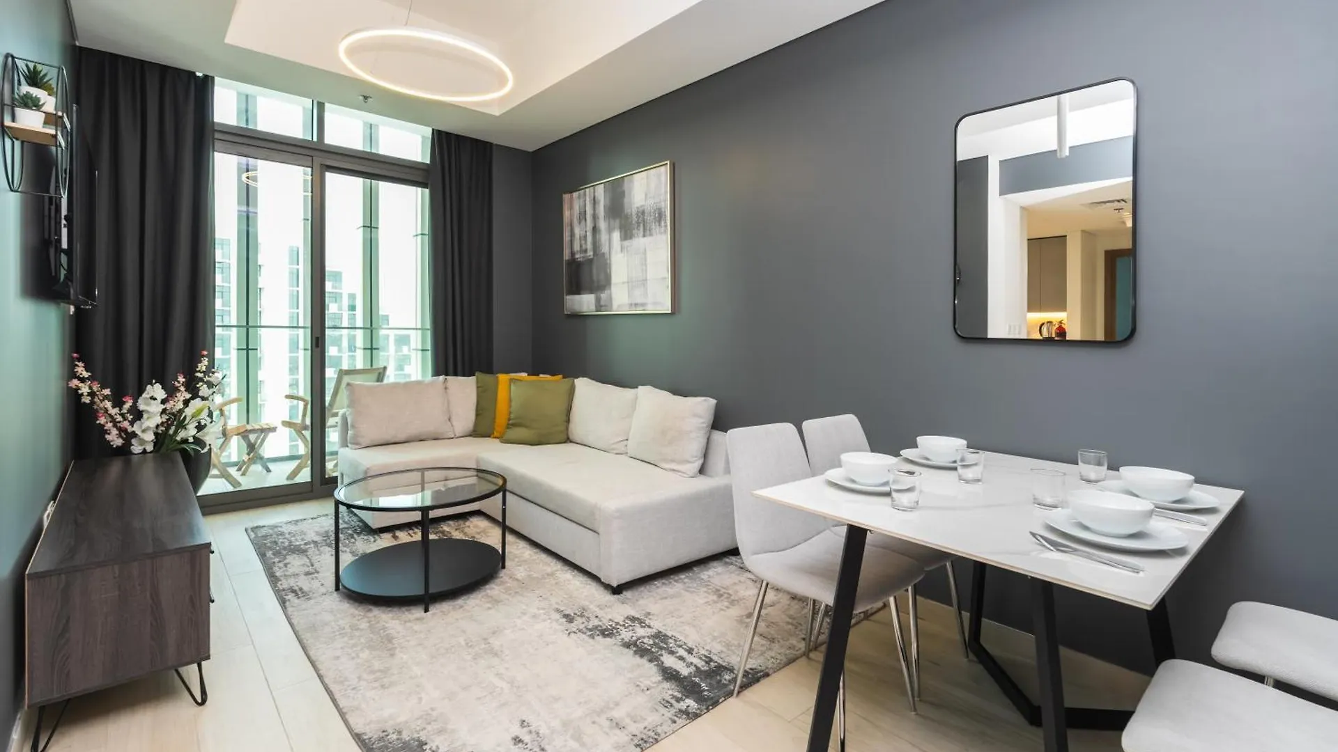 Modern Apartment Near Dxb Airport Sleeps 4 Dubai