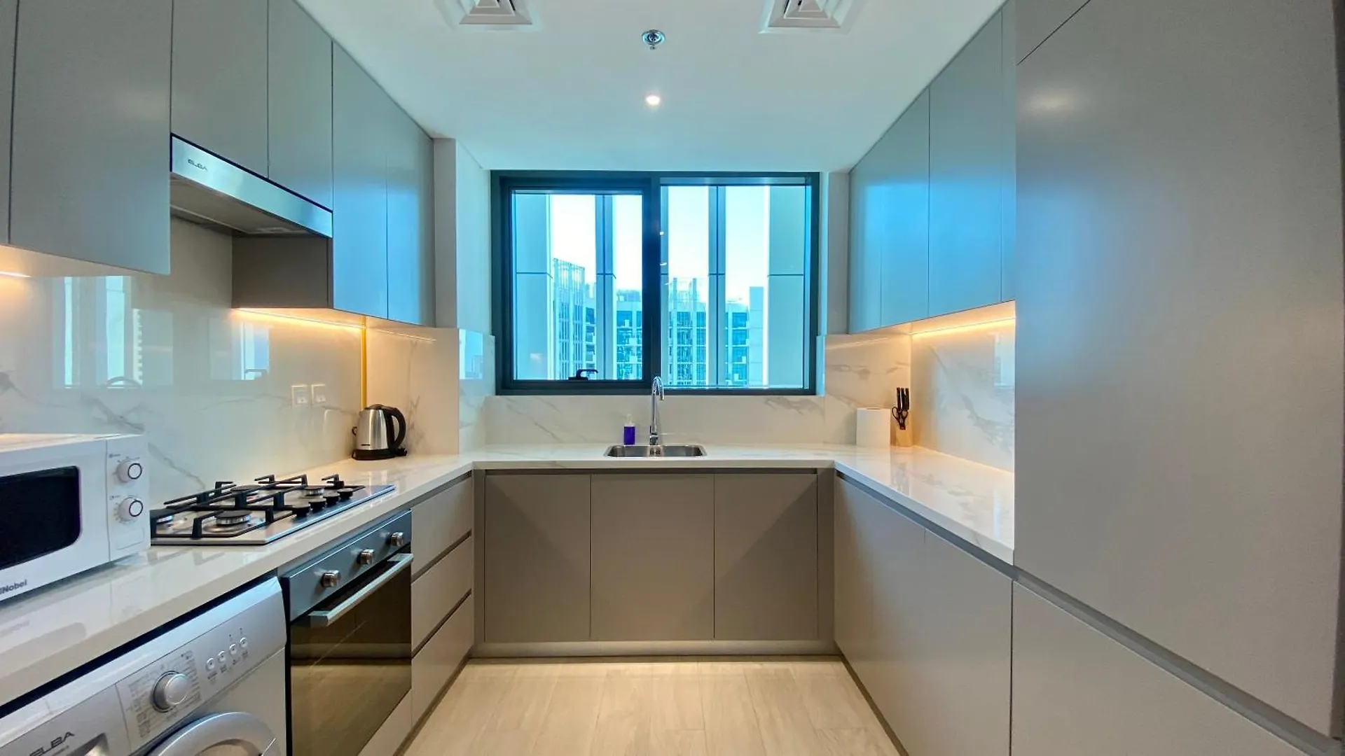 Modern Apartment Near Dxb Airport Sleeps 4 Dubai United Arab Emirates
